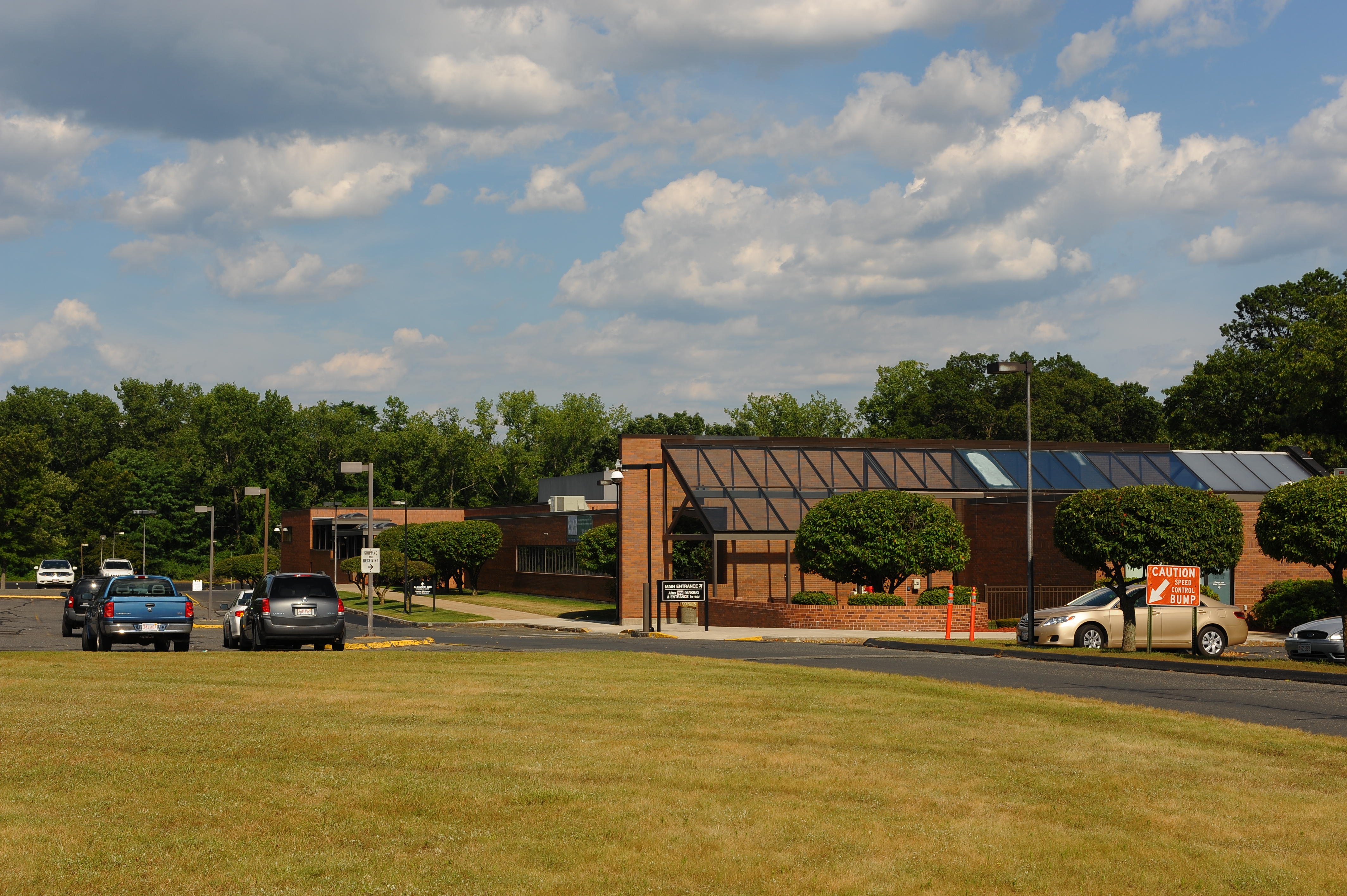 Trinity Health Of New England Medical Group